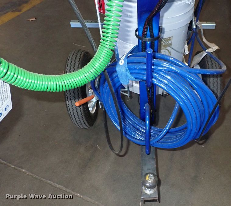 image for item MA9604 Graco Line Lazer 3400  paint striper