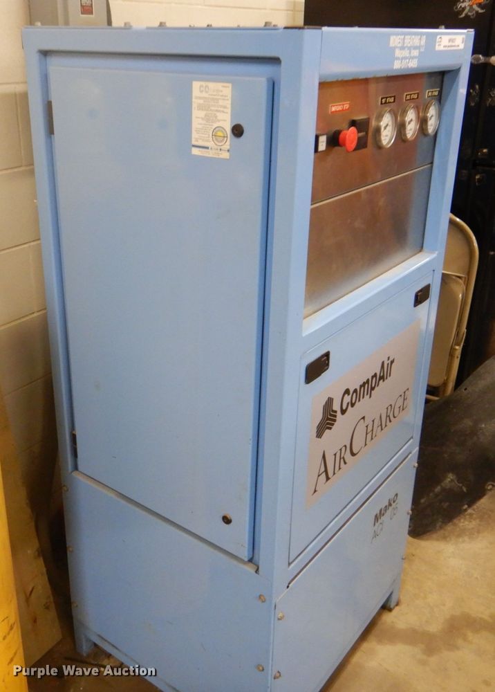 image for item MF9037 CompAir Mako ACI 05E3  breathing air compressor