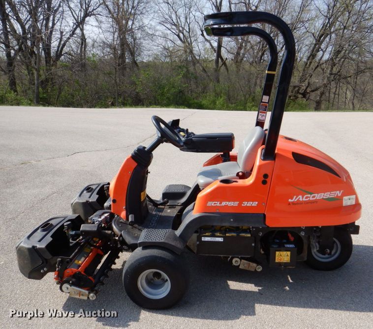 image for item MF9058 Jacobsen Eclipse 322  reel mower