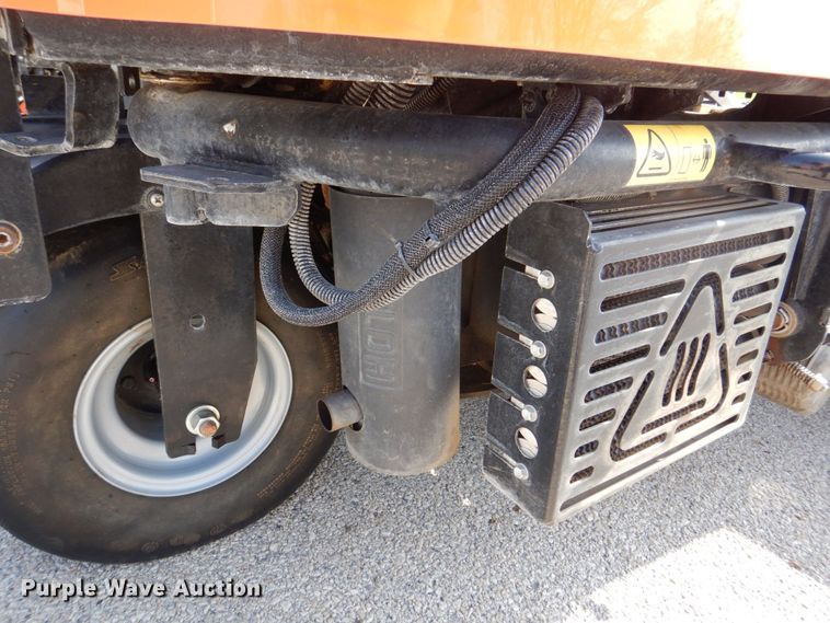 image for item MF9058 Jacobsen Eclipse 322  reel mower