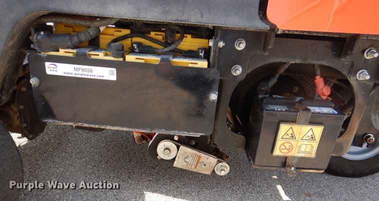 image for item MF9058 Jacobsen Eclipse 322  reel mower