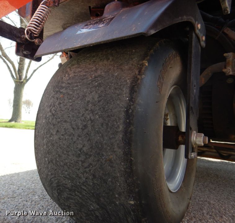 image for item MF9059 2015 Jacobsen Eclipse 322  reel mower