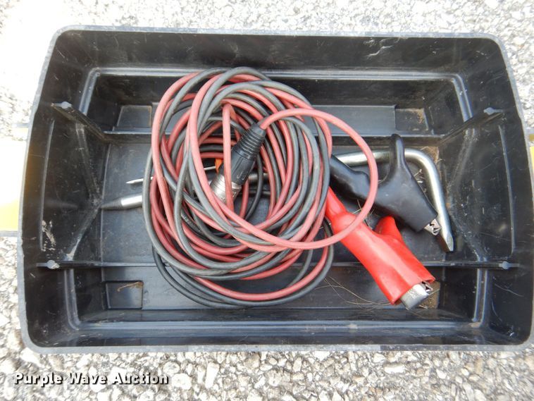 image for item MF9060 Amprobe  underground utility locator