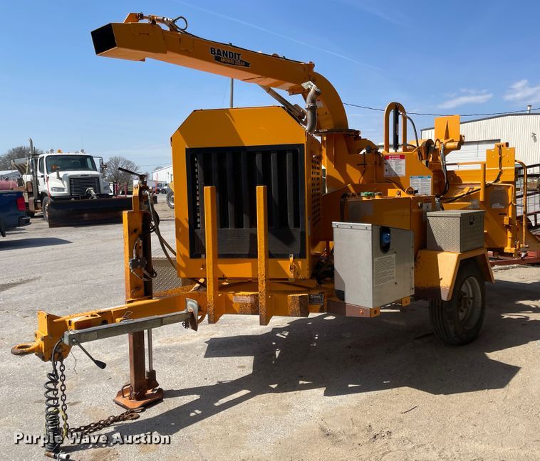 image for item MJ9580 2016 Bandit 250XP  wood chipper