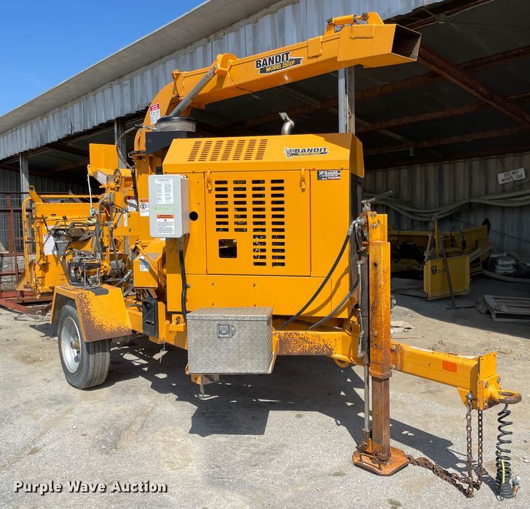 image for item MJ9580 2016 Bandit 250XP  wood chipper