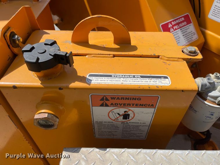 image for item MJ9580 2016 Bandit 250XP  wood chipper