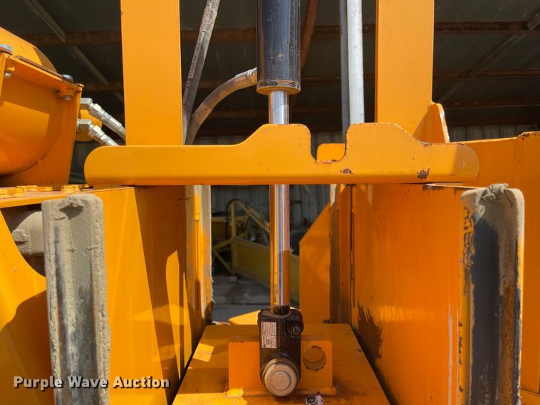 image for item MJ9580 2016 Bandit 250XP  wood chipper