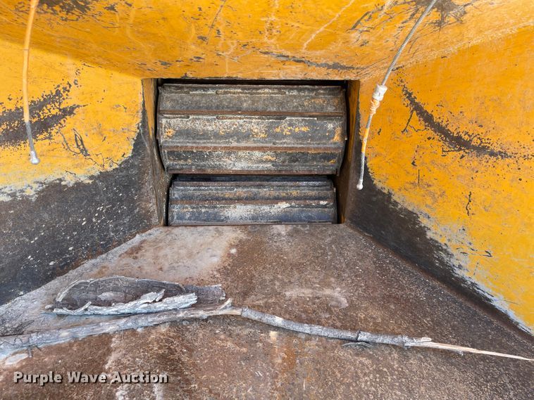 image for item MJ9580 2016 Bandit 250XP  wood chipper