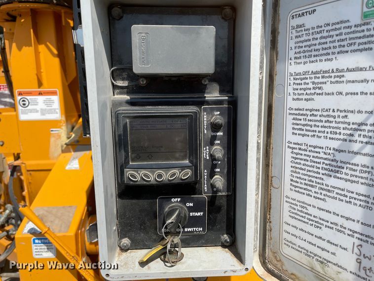 image for item MJ9580 2016 Bandit 250XP  wood chipper