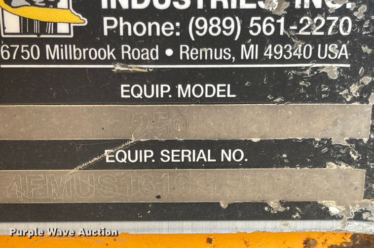 image for item MJ9580 2016 Bandit 250XP  wood chipper