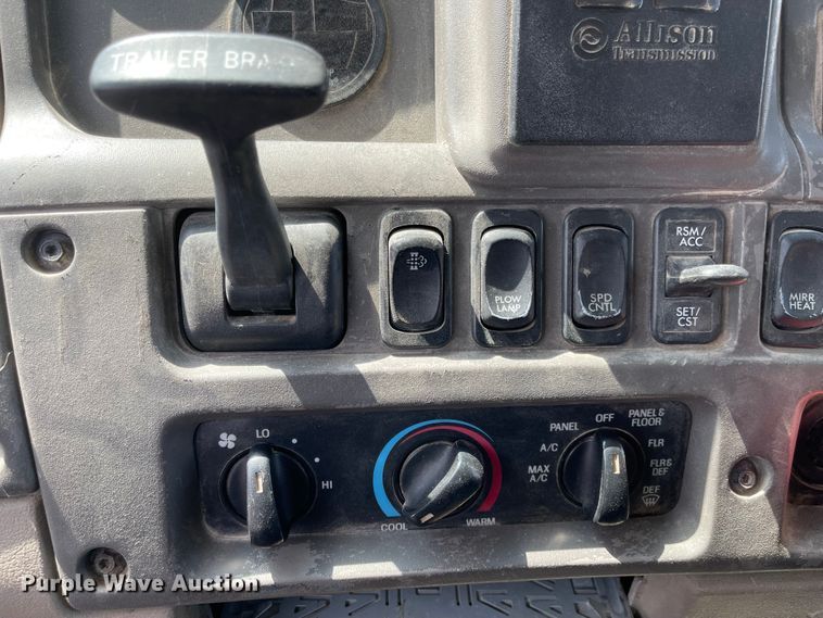 image for item MJ9585 2010 Sterling L-Line  dump truck