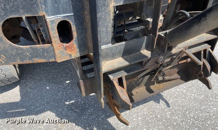 image for item MJ9585 2010 Sterling L-Line  dump truck