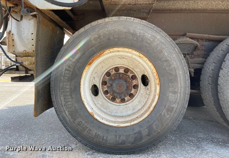 image for item MJ9585 2010 Sterling L-Line  dump truck