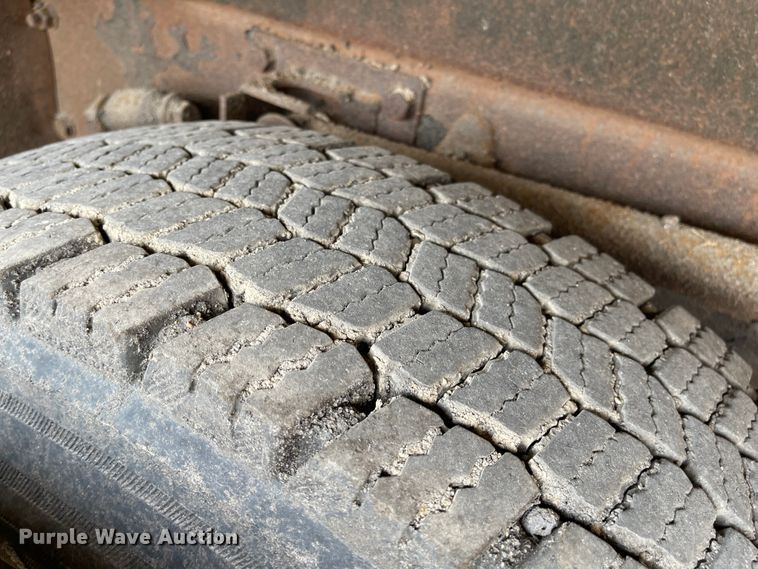 image for item MJ9585 2010 Sterling L-Line  dump truck