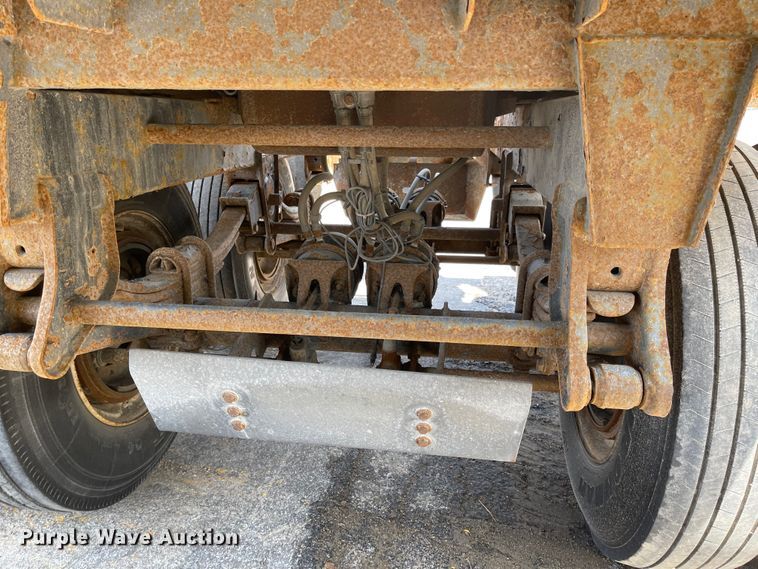 image for item MJ9586 2012 Manac SBD40  bottom dump trailer