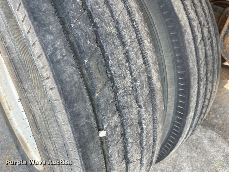 image for item MJ9586 2012 Manac SBD40  bottom dump trailer