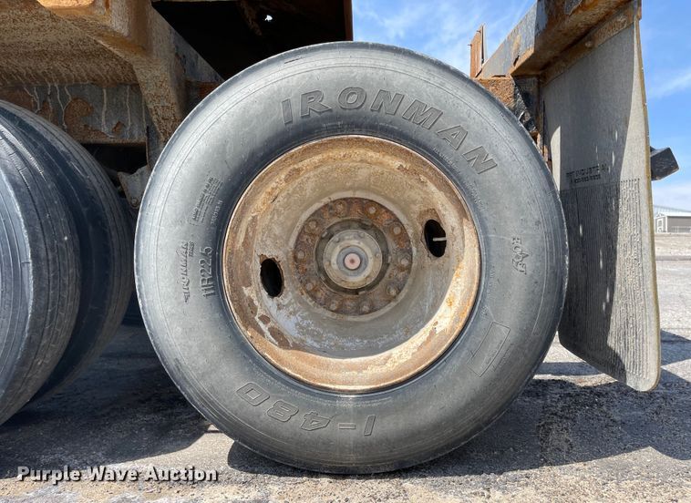 image for item MJ9586 2012 Manac SBD40  bottom dump trailer