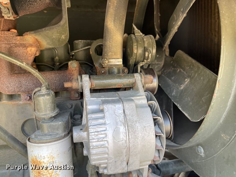 image for item MJ9617 1987 Champion 710A  motor grader