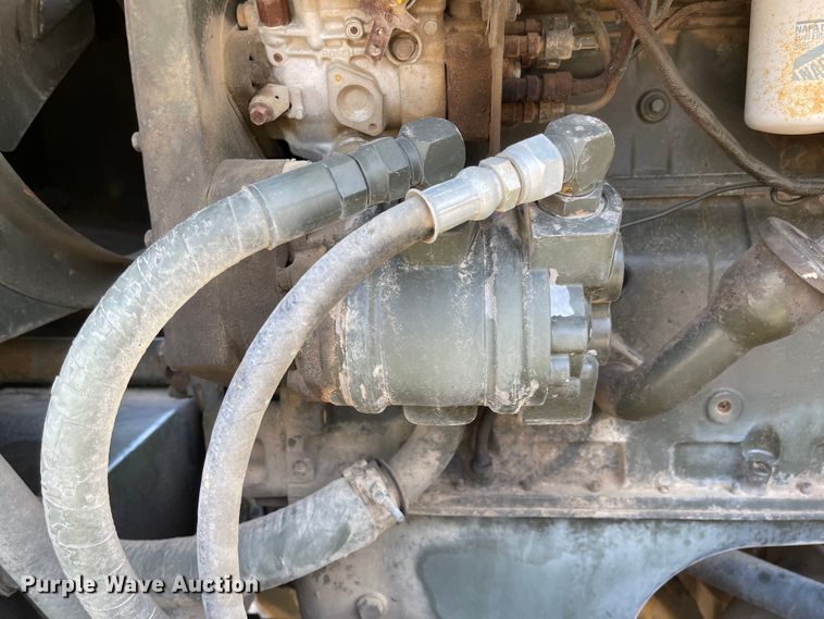 image for item MJ9617 1987 Champion 710A  motor grader