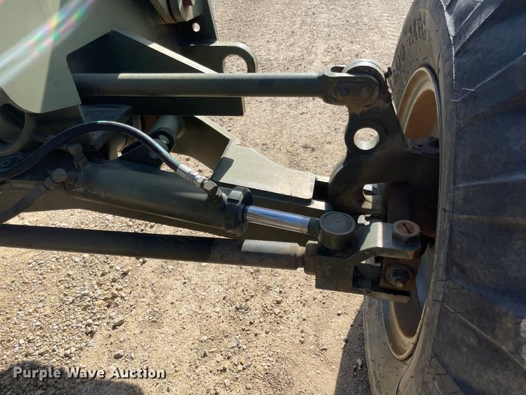 image for item MJ9617 1987 Champion 710A  motor grader