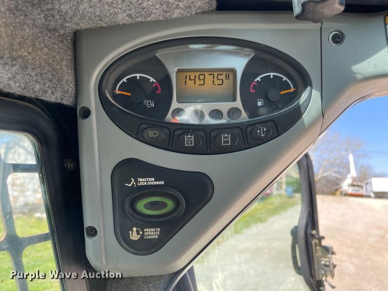 image for item MJ9618 2008 Bobcat S250  skid steer loader