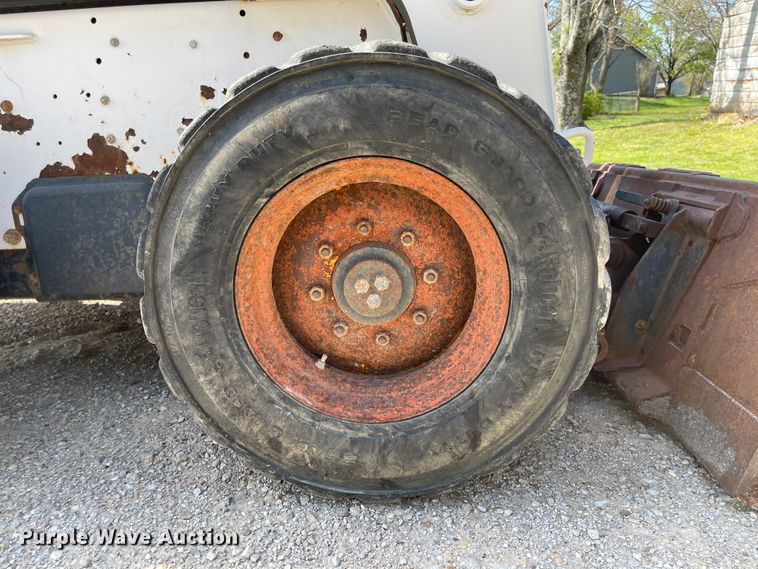 image for item MJ9618 2008 Bobcat S250  skid steer loader