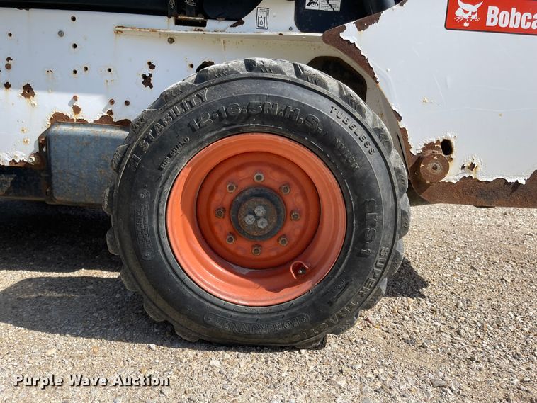 image for item MJ9618 2008 Bobcat S250  skid steer loader