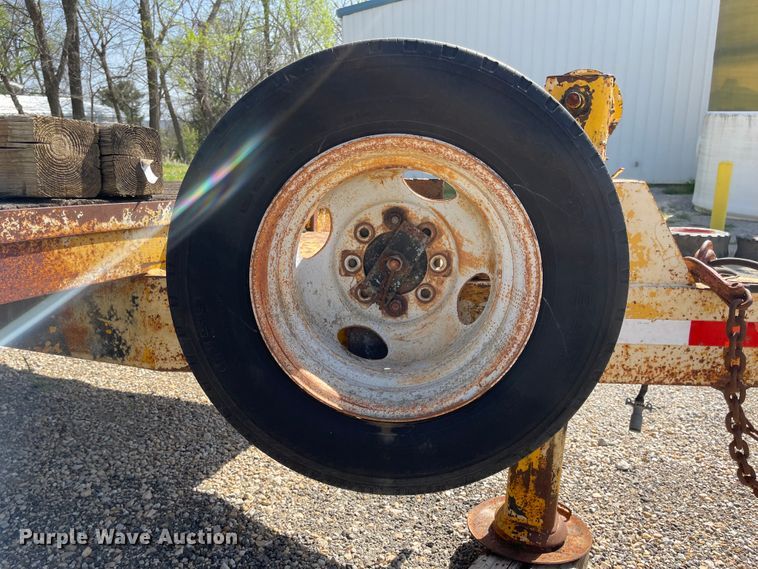 image for item MJ9619 1986 Wisconsin  tilt deck equipment trailer