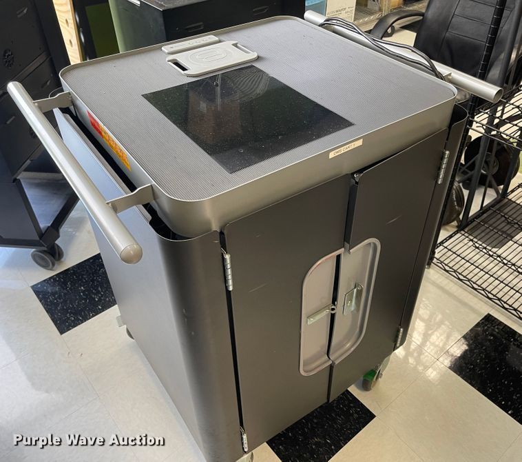 image for item MJ9643 (5) charging carts