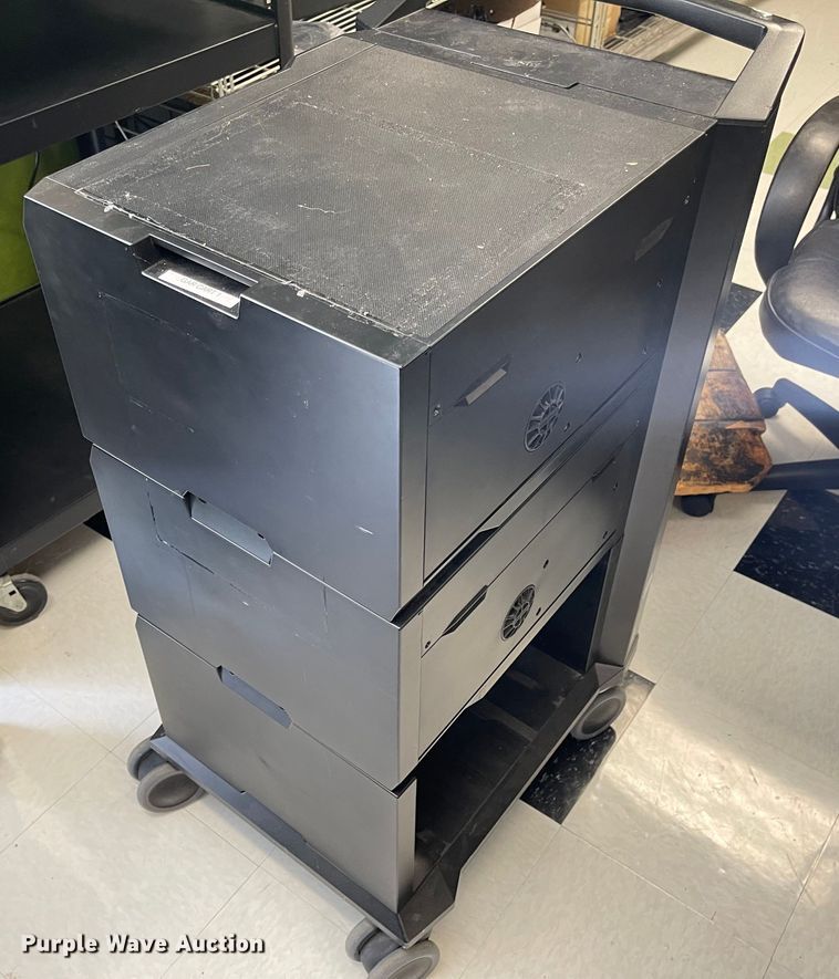 image for item MJ9643 (5) charging carts