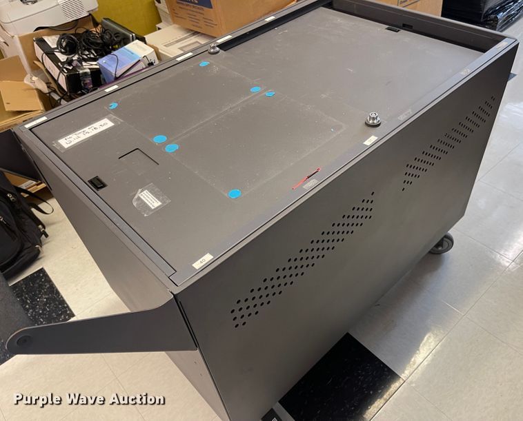 image for item MJ9643 (5) charging carts