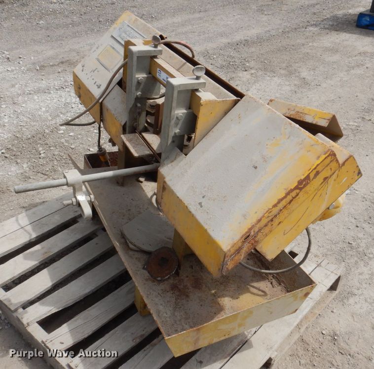 image for item MU9547 W.F. Wells & Sons A-7  band saw