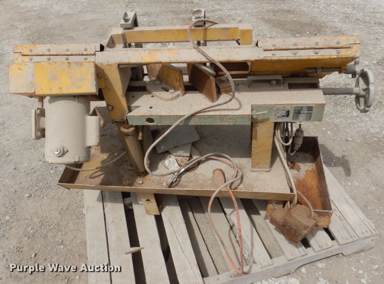 image for item MU9547 W.F. Wells & Sons A-7  band saw