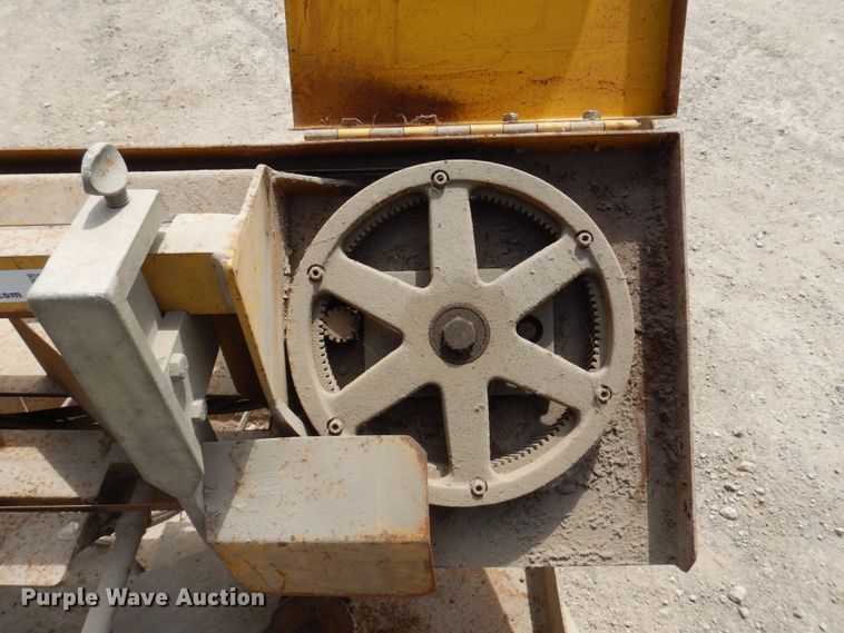 image for item MU9547 W.F. Wells & Sons A-7  band saw