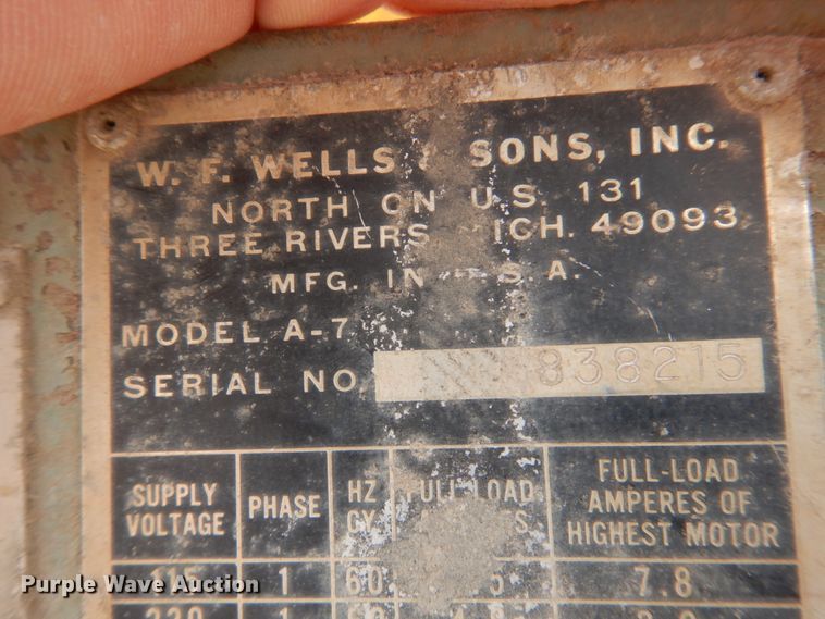 image for item MU9547 W.F. Wells & Sons A-7  band saw