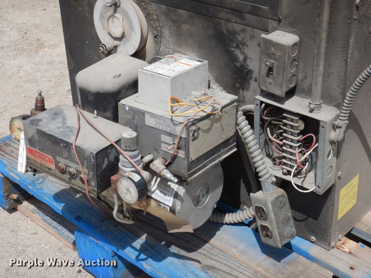 image for item MU9548 Shenandoah 235  oil furnace