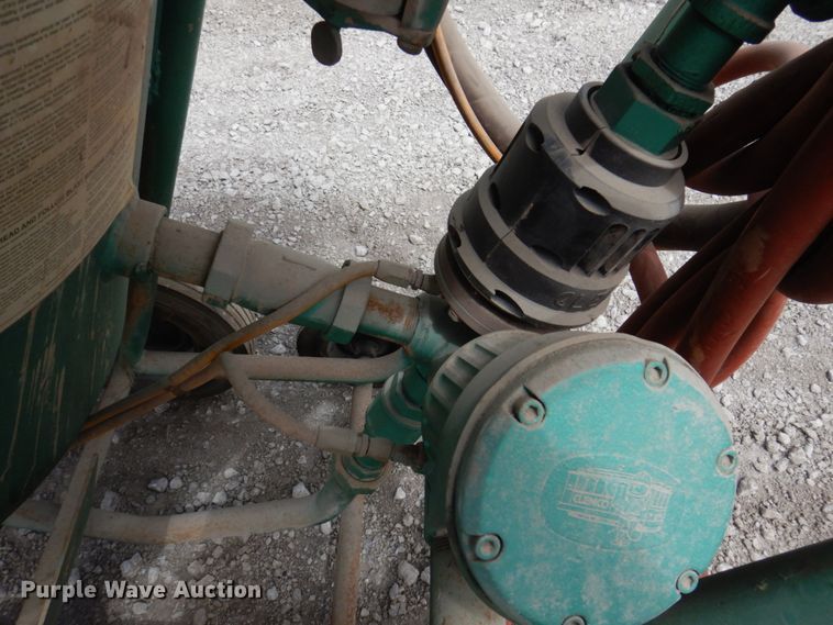 image for item MU9549 1999 Clemco 2024  sand blaster