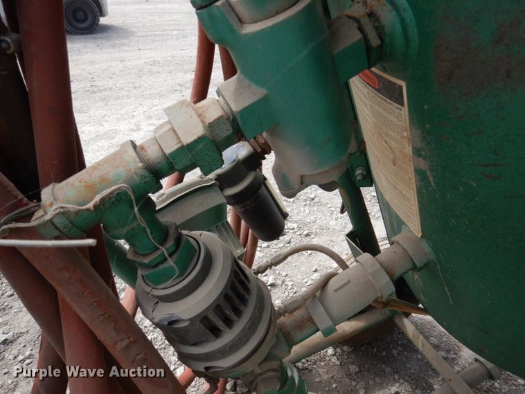 image for item MU9549 1999 Clemco 2024  sand blaster