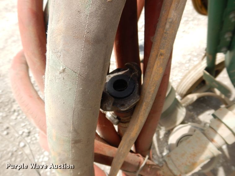 image for item MU9549 1999 Clemco 2024  sand blaster