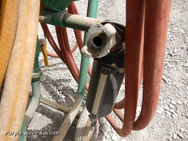 image for item MU9549 1999 Clemco 2024  sand blaster