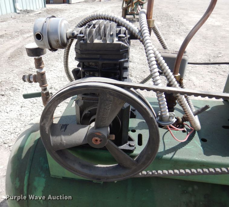 image for item MU9550 1969 Speedaire  air compressor