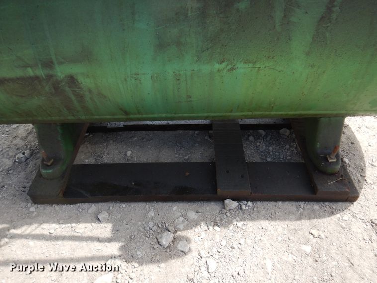 image for item MU9550 1969 Speedaire  air compressor