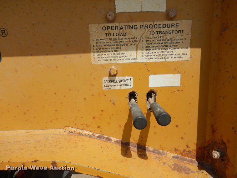 image for item MU9551 1999 Trail King TK80HDG  lowboy equipment trailer