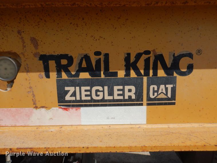 image for item MU9551 1999 Trail King TK80HDG  lowboy equipment trailer