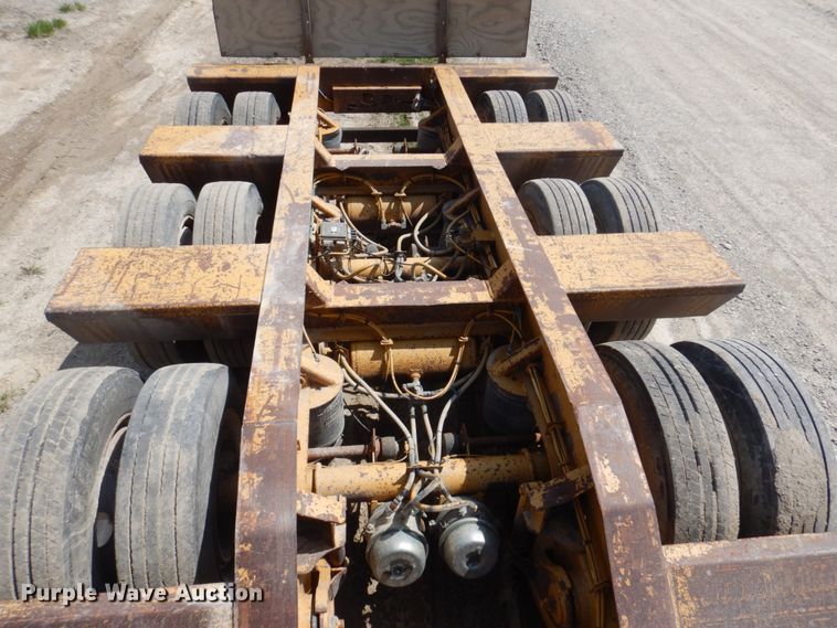 image for item MU9551 1999 Trail King TK80HDG  lowboy equipment trailer