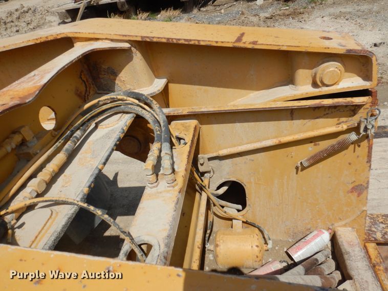 image for item MU9551 1999 Trail King TK80HDG  lowboy equipment trailer