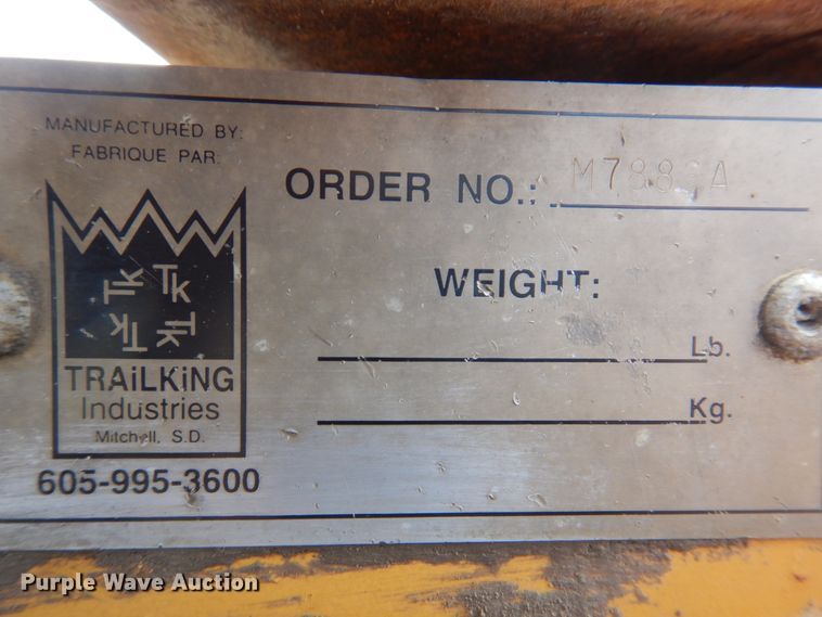 image for item MU9551 1999 Trail King TK80HDG  lowboy equipment trailer