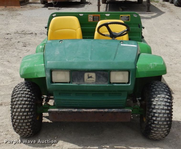 image for item MU9552 1997 John Deere Gator 6X4  utility vehicle