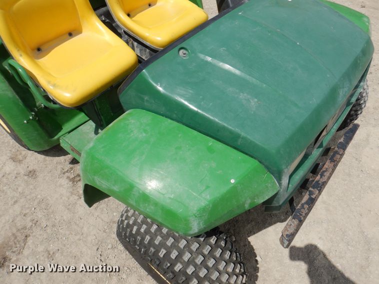 image for item MU9552 1997 John Deere Gator 6X4  utility vehicle