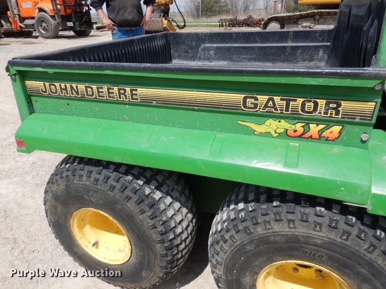 image for item MU9552 1997 John Deere Gator 6X4  utility vehicle
